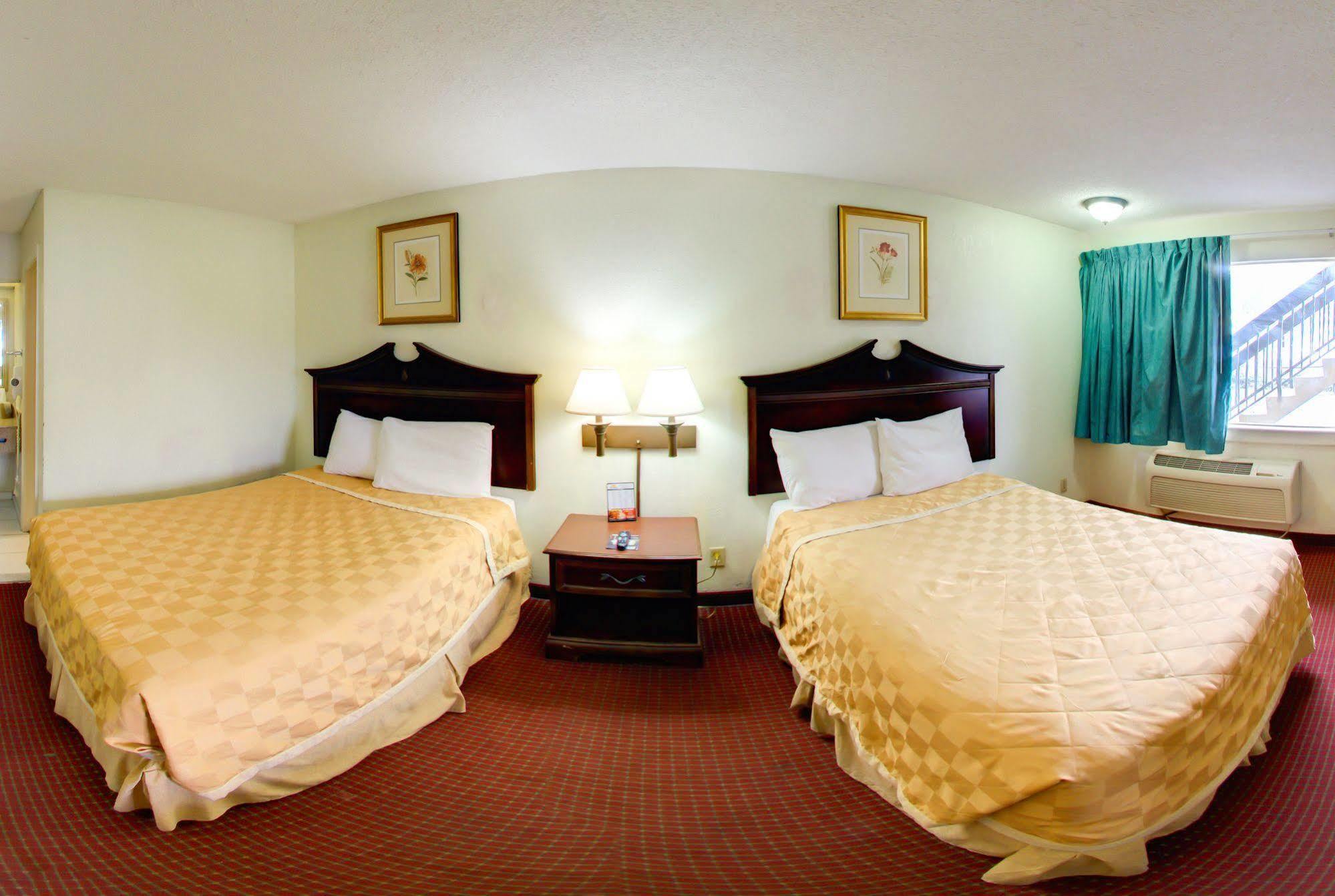 Key West Inn - Νιούπορτ Νιουζ Εξωτερικό φωτογραφία